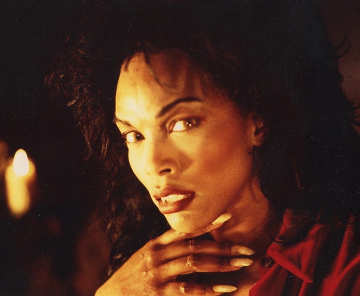EugWSerra's tweet photo. Happy Birthday to Angela Bassett! #AngelaBassett #Critters4 #VampireInBrooklyn #Supernova https://t.co/F8Bng8uvuz