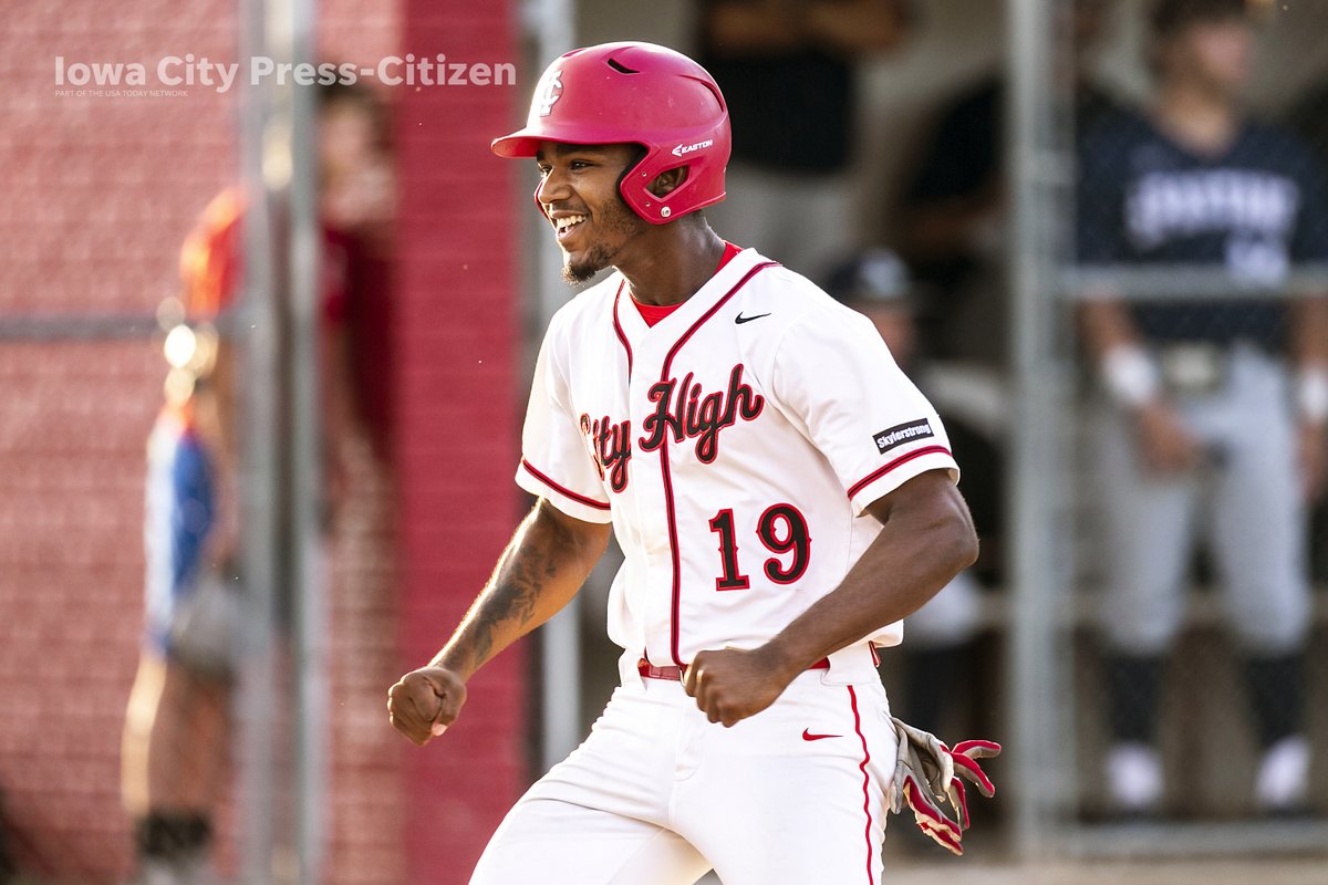 josephwcress's tweet image. Iowa City High baseball is headed to the Class 4A state tournament after beating Pleasant Valley, 5-1, July 12, 2023, in Iowa City. @ICHSBaseball #iahsbb @presscitizen @AllIowa Gallery: press-citizen.com/picture-galler…