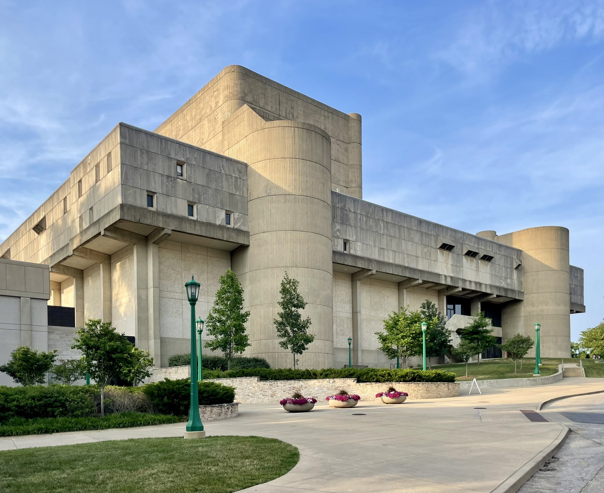 Midwest Modern on Twitter "Musical Arts Center (1972) at Indiana