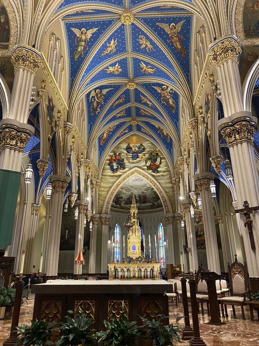 robinksimmons's tweet photo. Thanks @SethPonder for the tour of @NotreDame during the @eduprotocols conference!!! I am so hoping for a repeat location next year! Food was amazing, learning was top notch, campus was gorgeous…thank you!!! #eduprotocols https://t.co/cnbt4zFYU2