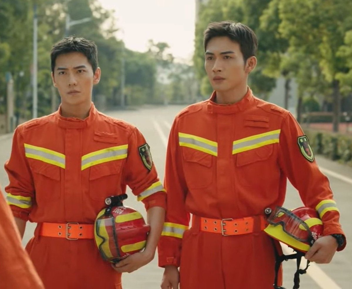 orquideazinha's tweet photo. gostei disso aqui 😏
muito bom assistir um drama com conteúdo assim 😻
Yang Yang & Bin Bin
#FireworksOfMyHeartEp1 https://t.co/HHglapt0Tn