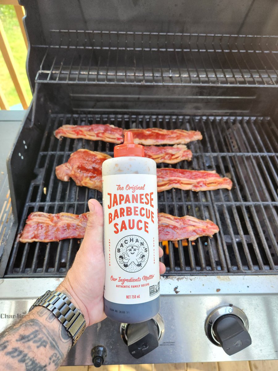 I bet my meat tastes better than yours 😉 
Love me some BBQ delicious 😋 
#WeAreOneMice