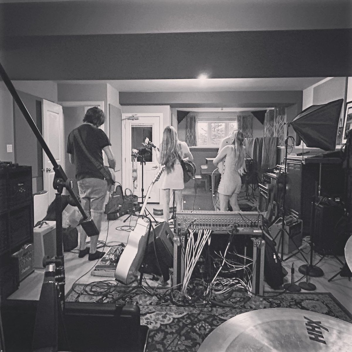 See you soon @homecountyfest! 🎶✨
•Friday - 7PM MainStage 🌙
•Saturday - 3PM South Stage ☀️