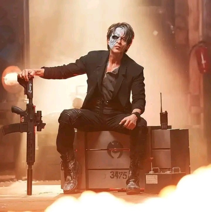 RezwanSahik's tweet photo. @iamsrk https://t.co/o3Kzr8M0Zj
