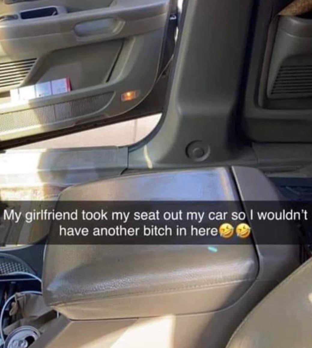 $𝔩𝔞𝔭☃️ (@slvppy) on Twitter photo 