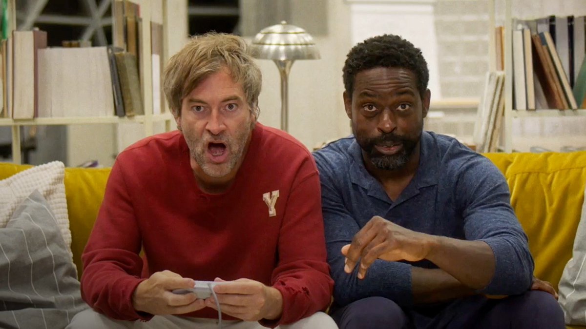 MarkDuplass's tweet image. It's only been 5 days since BIOSPHERE has been released and I'm already starting to see plot spoilers pop up online. 

Please do yourself a favor and avoid reading about it before you watch. It's so much more fun to have the experience going in cold. Trust me on this one. 🤓♥️