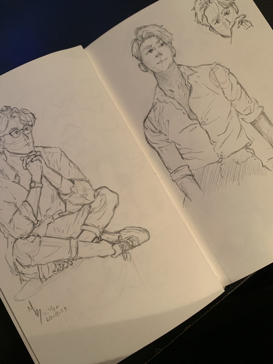 LucarioKnight3's tweet photo. I'm back anddddddd
This is what I've drawn lately-

I'm curious to see if I've improved but I also think half of you guys don't remember how my art used to look like- https://t.co/MeplbWyaqj