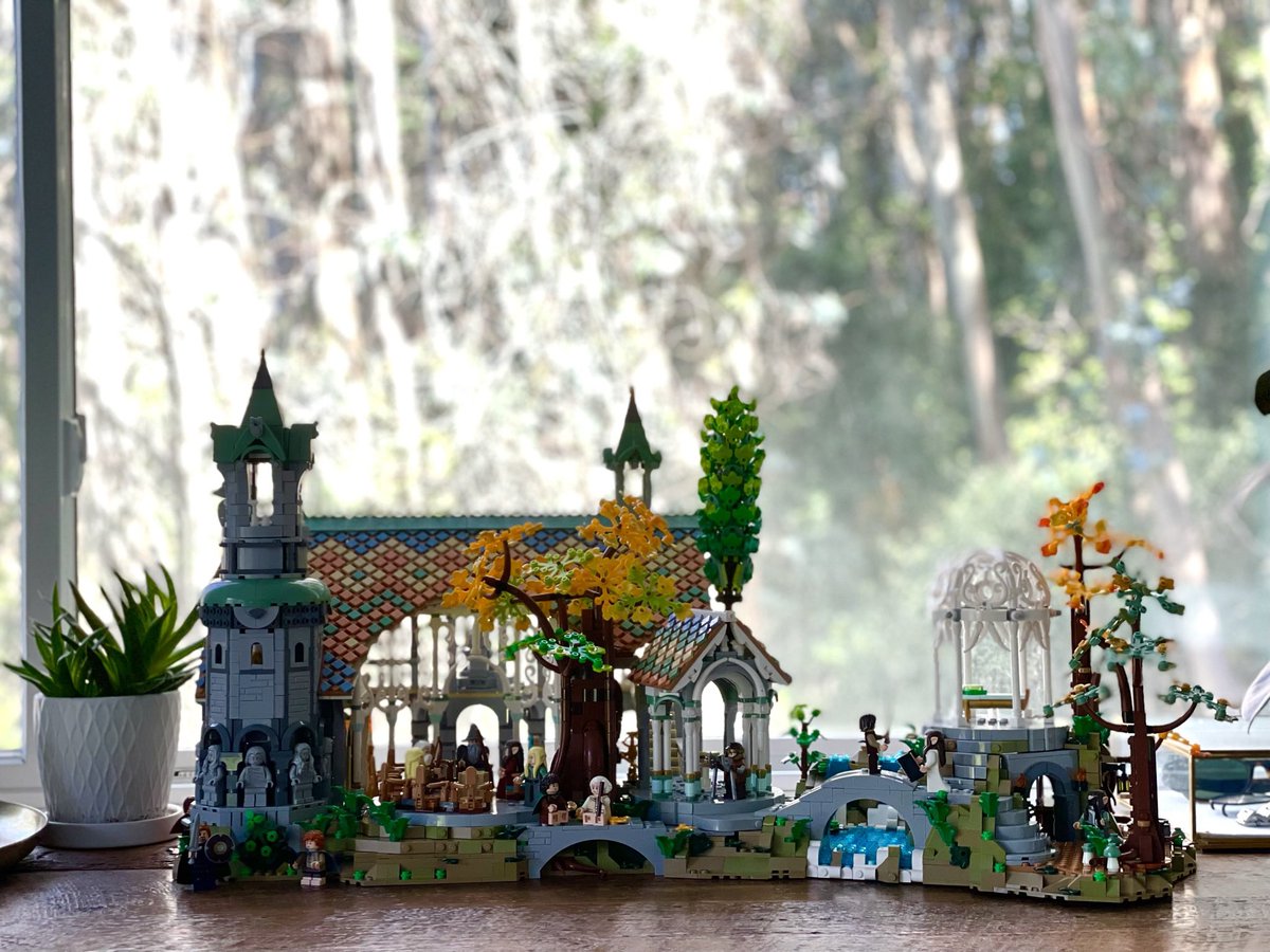 Beth Dean tweet media