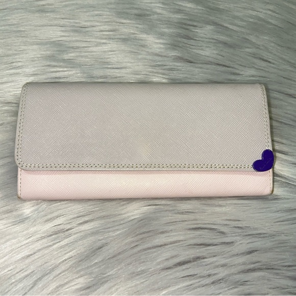 FibroFit's tweet image. So good I had to share! Check out all the items I'm loving on @Poshmarkapp #poshmark #fashion #style #shopmycloset #jessicasimpson #paulsmith #coach: posh.mk/4BjJ4a2boBb