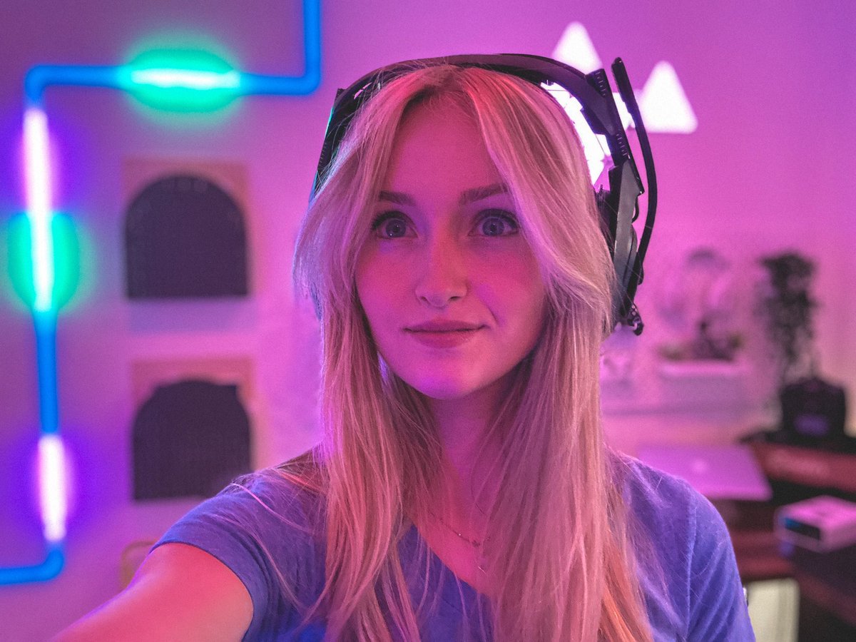 vennabean tweet media