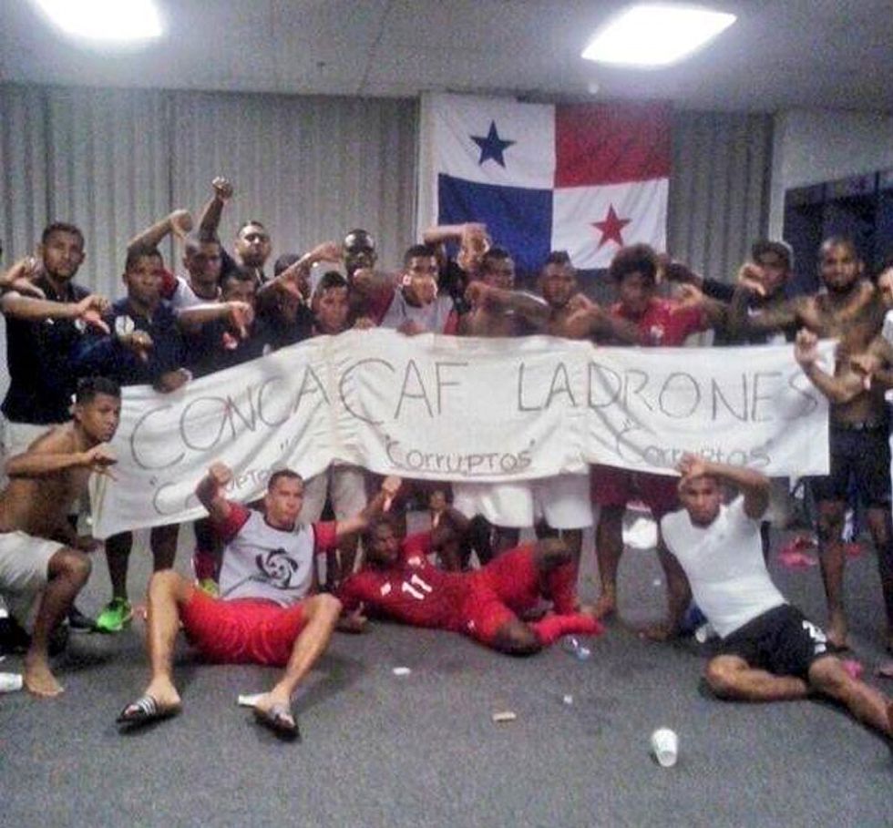 SomosAnalistas_'s tweet photo. Les anularon dos goles y aún así los eliminó Panamá 😹🫵🇺🇲 https://t.co/MwjvLgMhQs