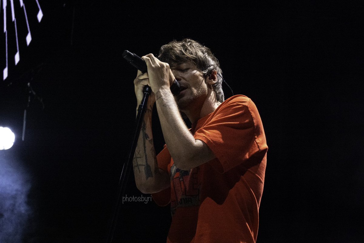 ftdt8ri's tweet photo. louis tomlinson at the greek theater on june 29 2023 #FITFBerkeley #FaithInTheFutureBerkeley #LouisTomlinson https://t.co/mbfMCZKg5B