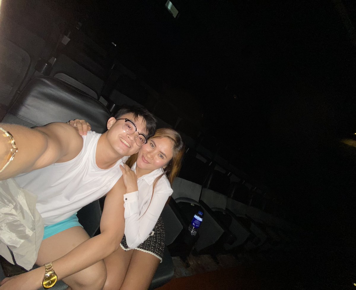 eloijane_'s tweet photo. I never realize how frozen i was until he start melting my ice 🥺🤍 https://t.co/KogMpoCQGL