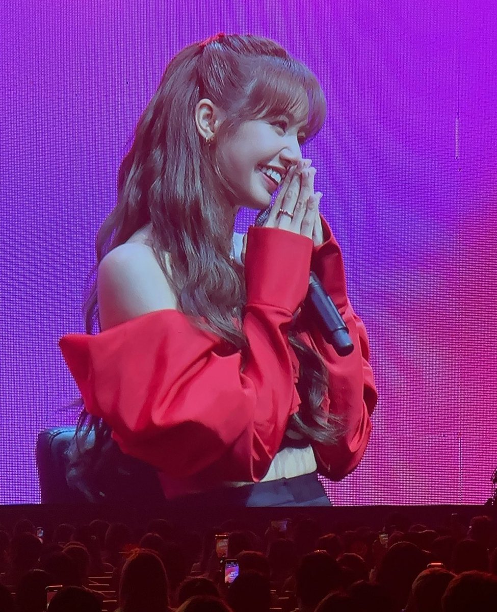 TeamLisaPH's tweet photo. Lately, a lot of negative things have been circulating and Lisa has been receiving a lot of hate. Let us push back these negative stuff by showering Lisa with positive comments and express how much we love and support her.

ALWAYS WITH YOU LISA https://t.co/wzfTdhnBnK