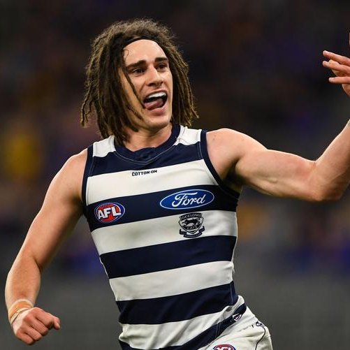 1. ❓❓
2. Dustin Martin
3. Lance Franklin
4. Patrick Dangerfield

Gerard Whateley has ranked his top 4 players of the 21st century so far, and there's a surprising player who's come in at #1 👀

MORE >>>