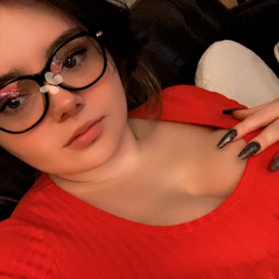 Cheynan_18's tweet photo. #NewProfilePic https://t.co/Veky7MRgYs
