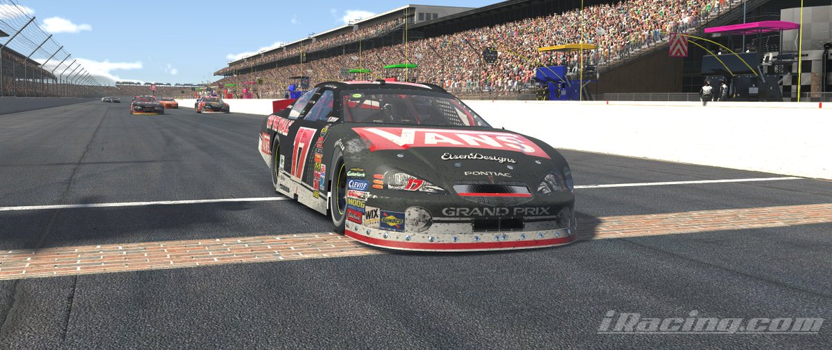 EliteRacing_'s tweet photo. .@richcam427 wins at The Brickyard!

@TAServices10 / @blueeggmktg / @WWTRaceway 

#iRacing #ThisIsElite https://t.co/kPY5h8VIow