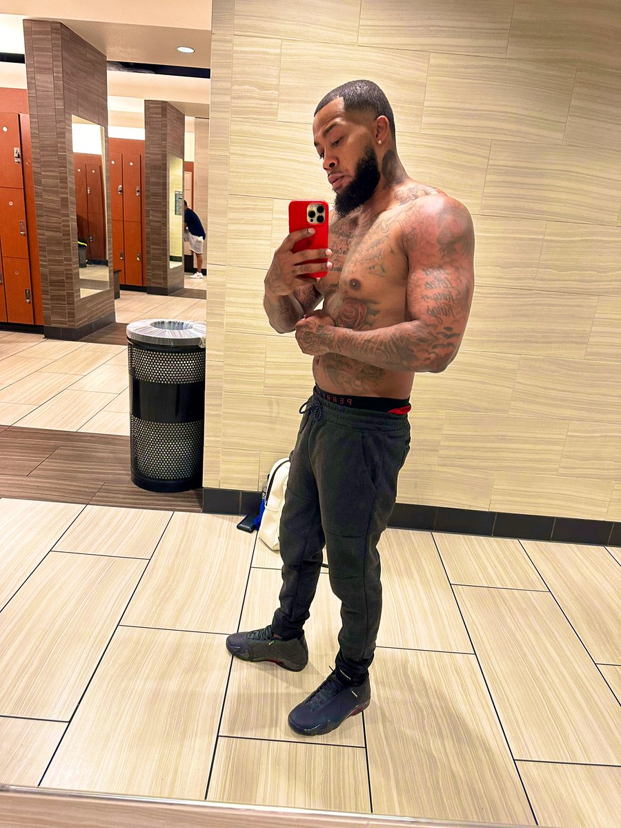 King J. Horne tweet media