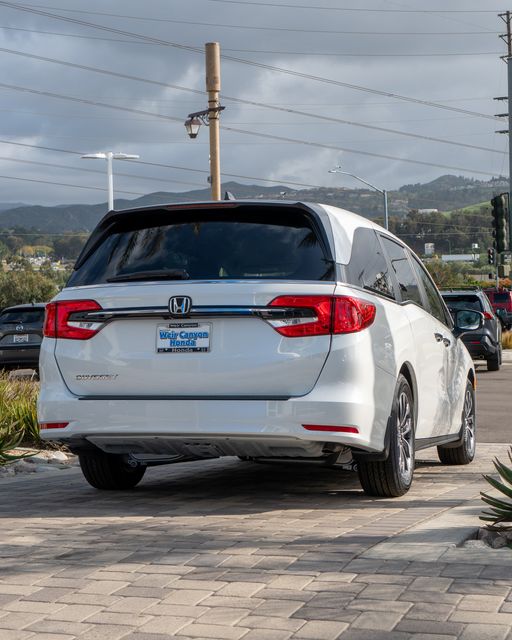 Stop in today to experience the #HondaOdyssey's refined ride, solid handling, and quick-accelerating V-6 engine. Shop Now: bit.ly/3nTZpoB