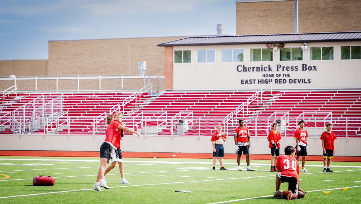 Green Bay East Football tweet media