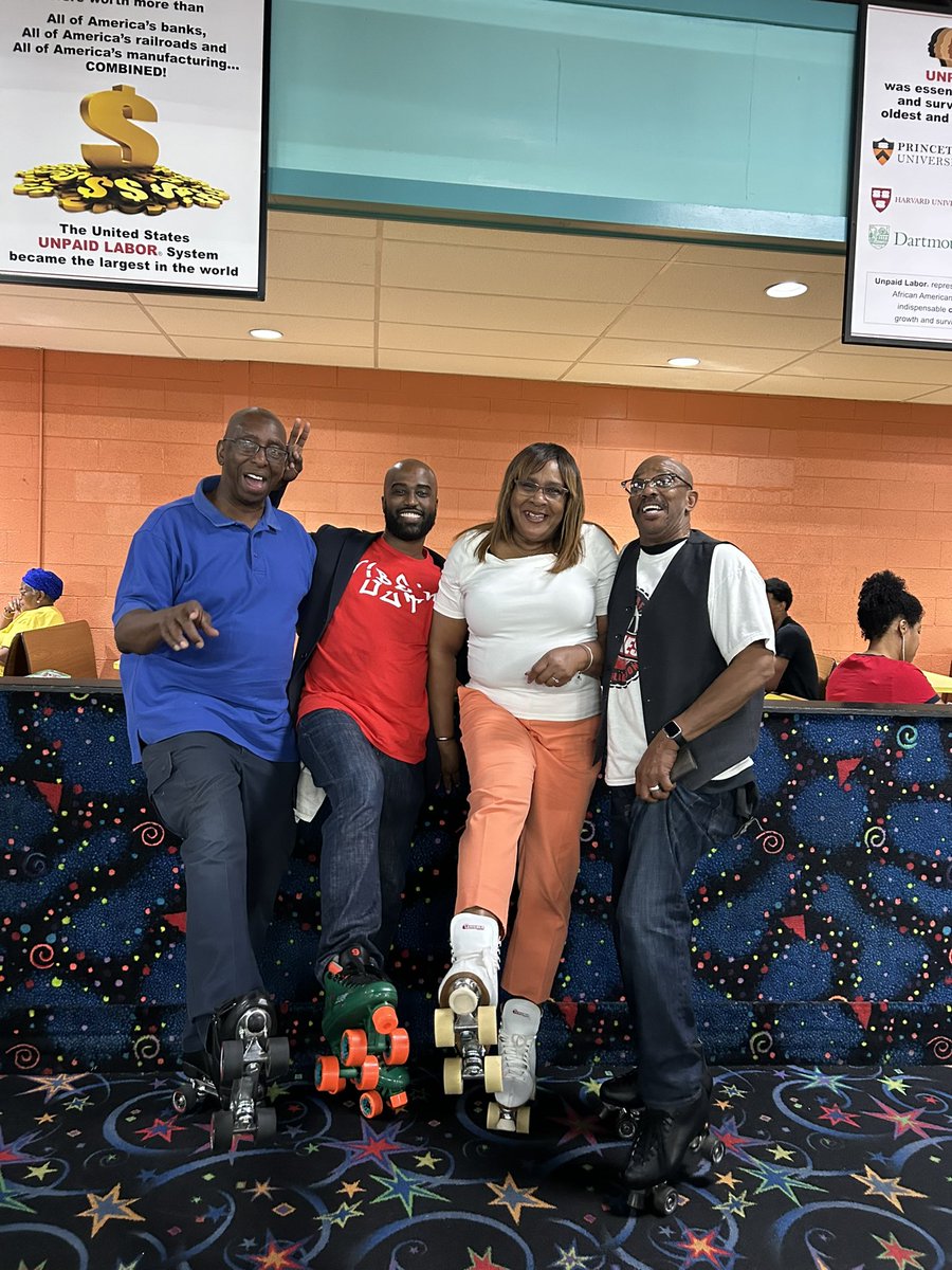 ShalomCCOP's tweet photo. “Skating with a purpose” was a great success!#ShalomCCOP #Everything30 https://t.co/gS6BN13eHg