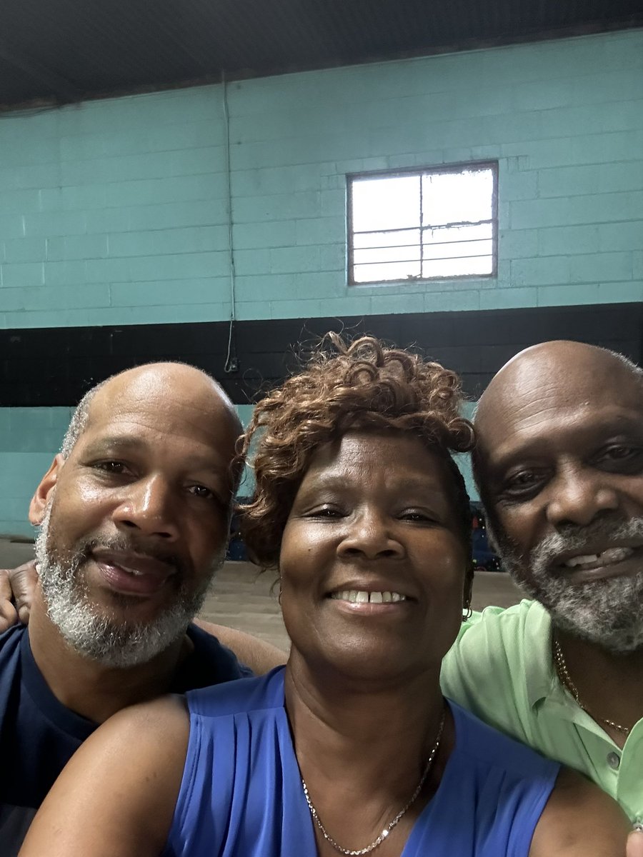 ShalomCCOP's tweet photo. “Skating with a purpose” was a great success!#ShalomCCOP #Everything30 https://t.co/frXEO0aMJo