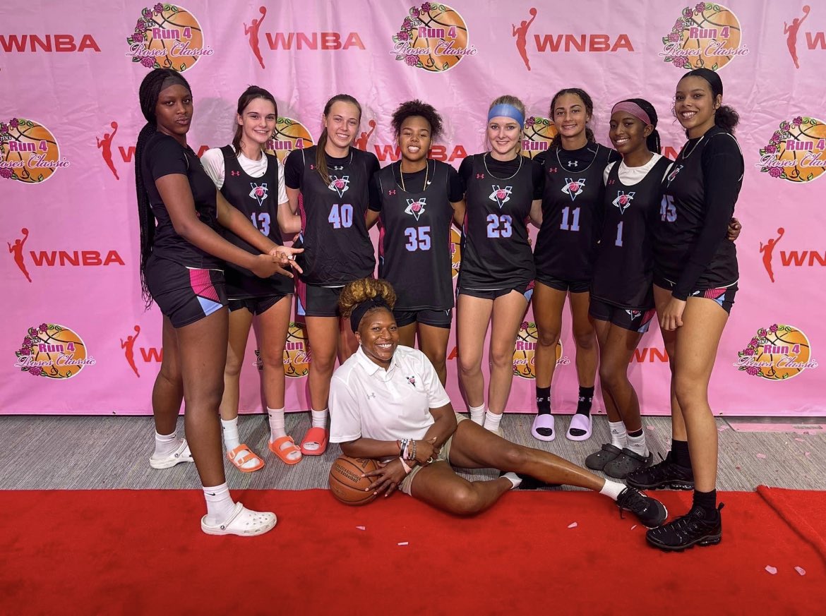 kadence_livers's tweet photo. Had a great experience at the @TFNsRun4Roses tournament with my team this past week! Can’t wait to play in Ohio at the @UANextGHoops finals! Check out a few of my highlights!
@LadyVisionHoops @2025_LadyVision @PGHAkeem @alyxwhite_ @PGHKentucky @riseupsports1 @GirlsGrassroots https://t.co/LvbHeK2aO9