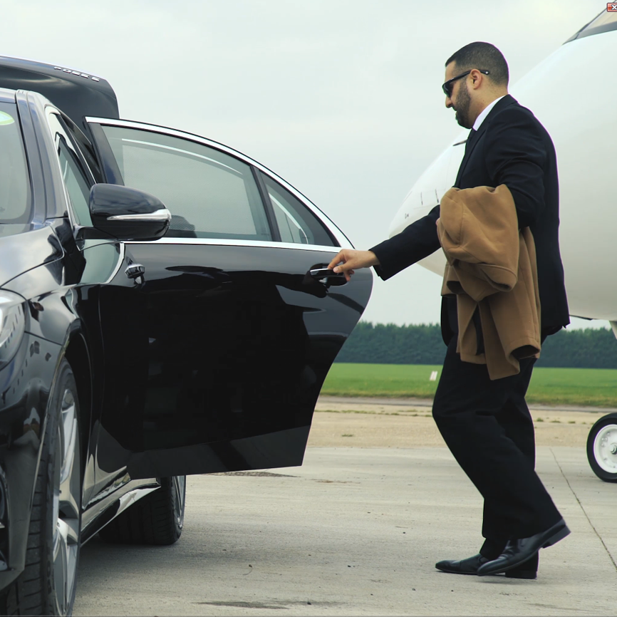 DunstableCars's tweet photo. Our experienced, trained, and professional drivers will ensure that you will arrive at your destination safely and comfortably.

For Booking Please 📞 +44 1525 600700 or Visit Online 📲 https://t.co/zaac8UcUSQ https://t.co/dNz1itSBlp