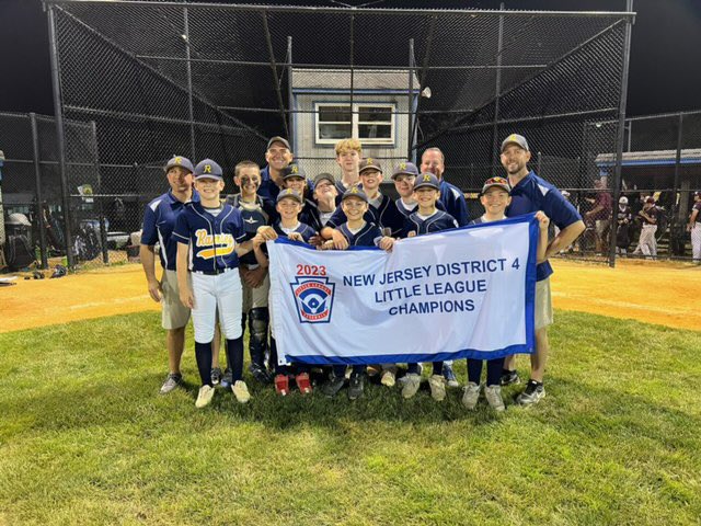 BaseballRamsey's tweet photo. Ramseys 10s,11s and 12s each winning the district! Congratulations to all the players, coaches, and families. #WinnersWin #MakeAnImpact #TitleTown  @RamseyBaseSoft https://t.co/JTA4nRRtUg