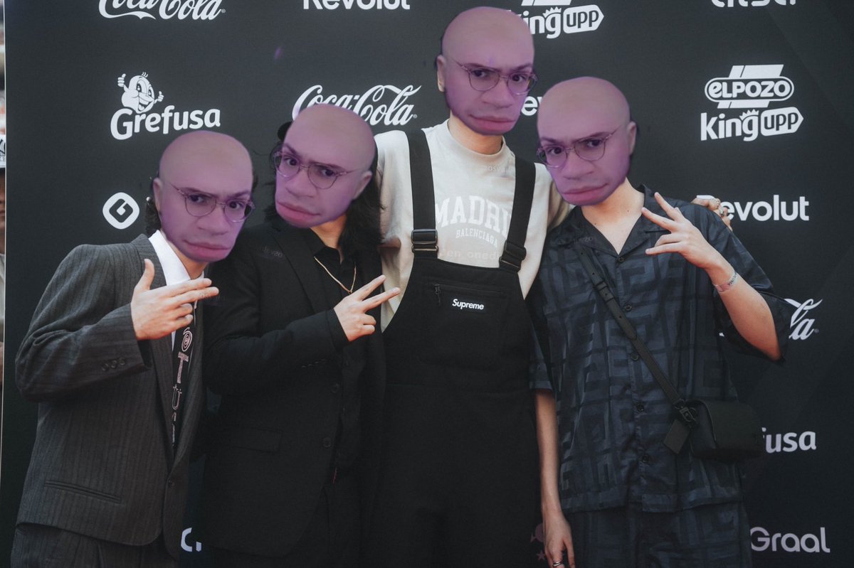 Jen_Onedi's tweet photo. Los reales y yo en estos momentos: https://t.co/OL6XUSBdHc