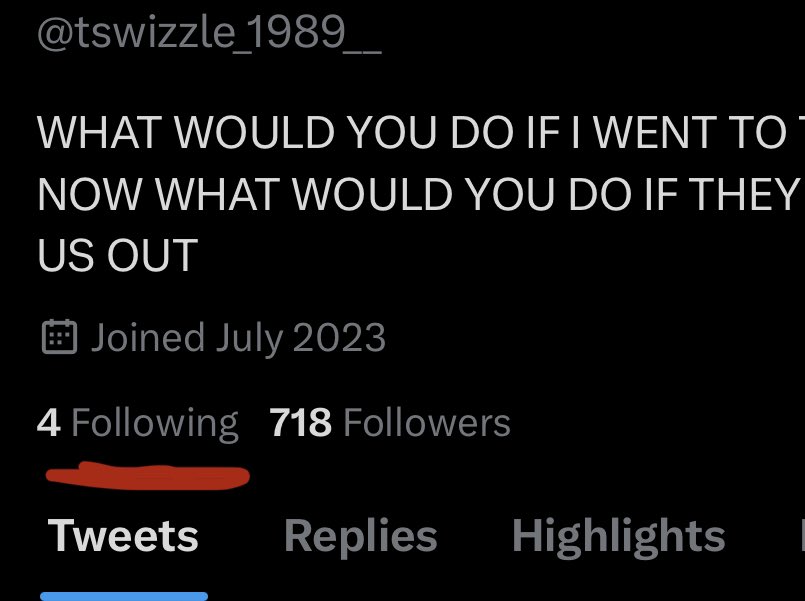 HELP it’s happened again twitter is out for me 😭😭
disclaimer i follow a LOT more than 4 of y’all she’s just broken rn 😽
