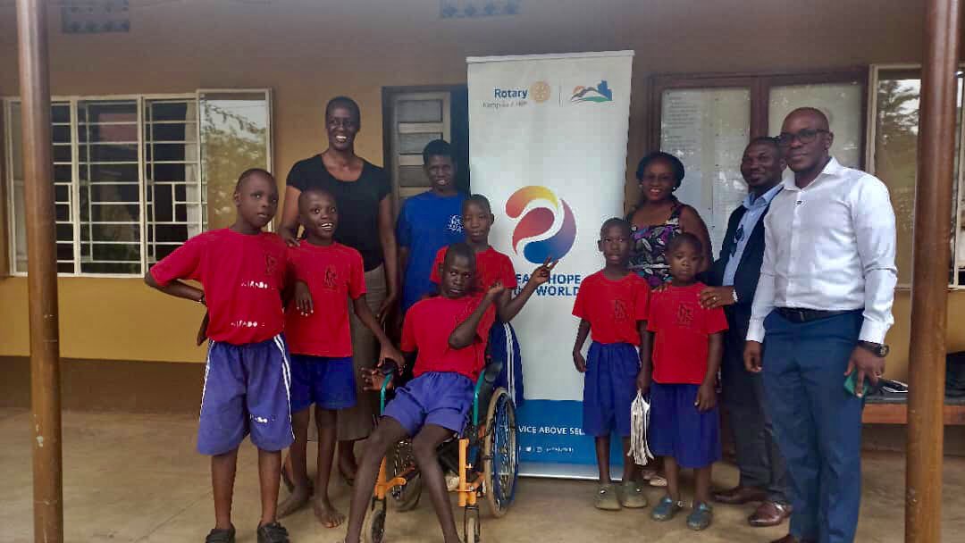 RCKla7Hills's tweet image. Our service project team and President visted our partner school Kampala School for the physically Handicapped in mengo to carry out a needs assessment for the #BoyChildUpliftingProgram #BCUP. The boys and the Administration gave us a warm welcome.#CreatingHopeintheWorld