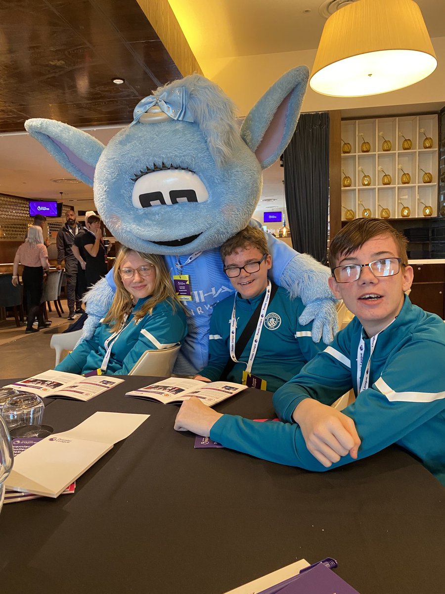 DCC_Engage's tweet photo. Our winning Yr10 City Inspires group thoroughly enjoyed attending the Premier League Inspires Challenge Day at the Etihad Stadium #PLInspires #BeDCC ⁦@PLCommunities⁩ ⁦@citcmancity⁩ ⁦@DCC_News⁩ https://t.co/Ey8KRFRTu7