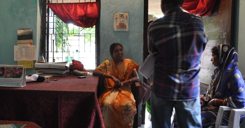 OxfamIndia's tweet photo. #DYK Nearly 1/3rd women face #Violence. 

Our Bijayini Women Support Centres in Odisha provide counselling, mediation &amp; linkages to medical services, free legal aid &amp; shelter homes to survivors of #DomesticViolence. 

SUPPORT US TO END VIOLENCE AGAINST WOMEN. 

DONATE TODAY.
