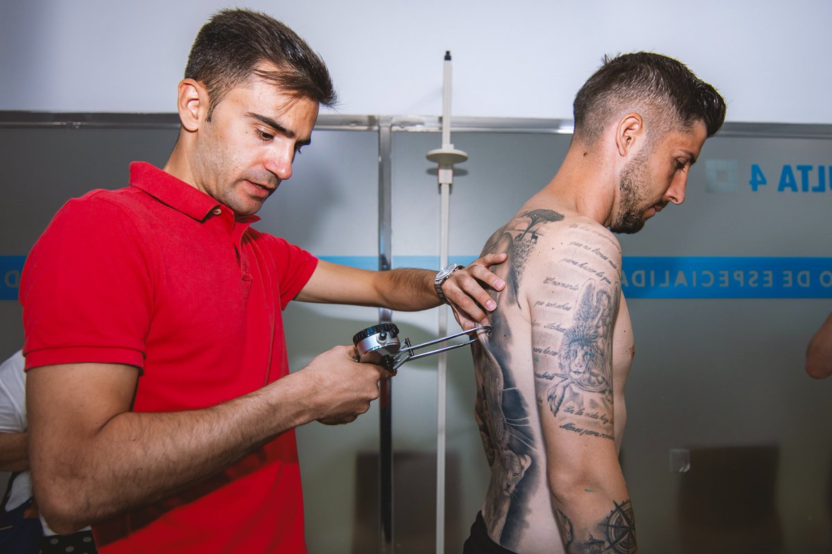 recreoficial's tweet photo. 💪SANOS Y LISTOS👍

🔵Primeros reconocimientos médicos de la plantilla: Todo 🆗

#𝙑𝙖𝙢𝙤𝙨𝙅𝙪𝙣𝙩𝙤𝙨 #𝙑𝙖𝙢𝙤𝙨𝙍𝙚𝙘𝙧𝙚 https://t.co/YaG77nVZp6