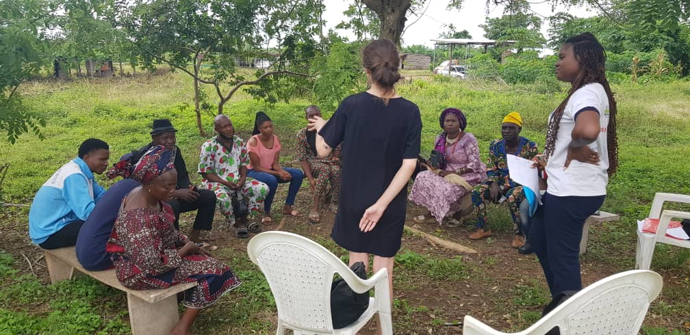 Kidsandteensngo's tweet image. K&amp;amp;TRC had an entry FGD (Focused Group Discussion) at Araromi-Owode Community on the GF-C19/RM ATM project.  The meeting focused on various concerns related to the treatment procedures for HIV/AIDS, Tuberculosis, and Malaria (ATM) services. 

@NACANigeria @GlobalFund 
 #atmproject