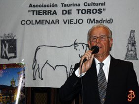 AVColmenarViejo's tweet photo. Desde la asociación queremos transmitir nuestro más sincero pésame a los familiares y amigos . Por el fallecimiento de nuestro querido vecino colmenareño, ganadero, carnicero y gran aficionado taurino Pedro Mora . Por siempre en nuestro recuerdos DEP . https://t.co/05Zx7I1Aa0