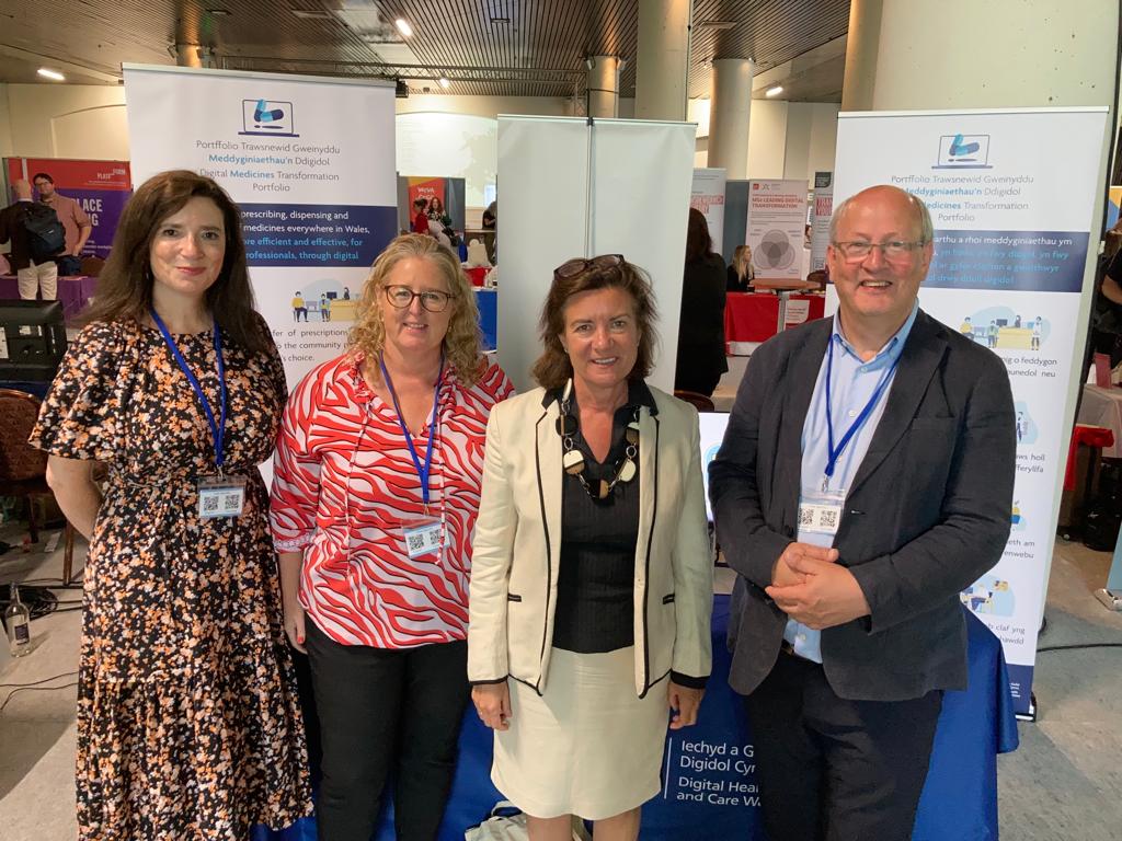 DHCWales's tweet photo. It was great to update Health and Social Services Minister @Eluned_Morgan and @JudithPagetCEO on the exciting progress of the Digital Medicines Transformation Portfolio at the recent @BevanCommission #TippingPointConference #DMTP
Find out more: https://t.co/CtQ7H8Gi4R https://t.co/AYvnumOd1A