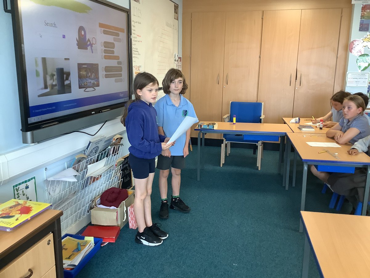 StAgnesY4's tweet image. Sharing our designs for our own class bots in computing yesterday #stagnescomputing