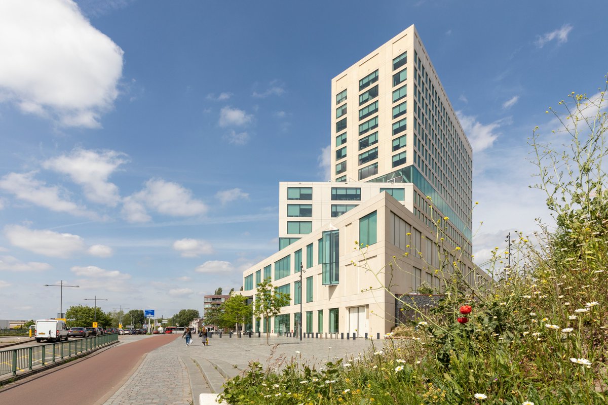 Welke Brzo-bedrijven houden we extra goed in de gaten? Wat bracht onze jurist en vergunningverlener in de rechtbank? En welke effecten hebben de toenemende hitte en droogte op het werk van onze dienst? Lees er alles over in OMWB [in beeld] via t.ly/x40MX

#omwb