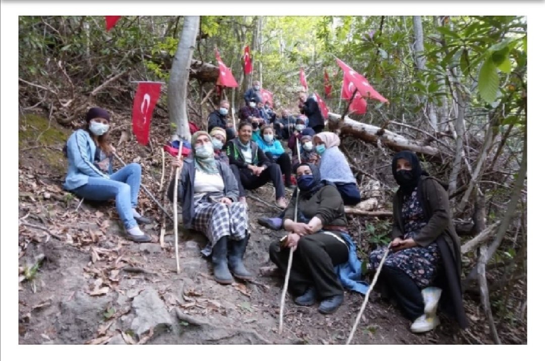 Türkiye’nin 92 yöresinde halk doğal ve kültürel varlıklarını ( ormanlık, mera, zeytinlik, ekilebilir tarım gibi alanları) korumak için mücadele verdiğini biliyormuyuz.