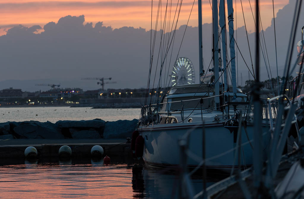 Sunset in San-Raphael #sailing #France