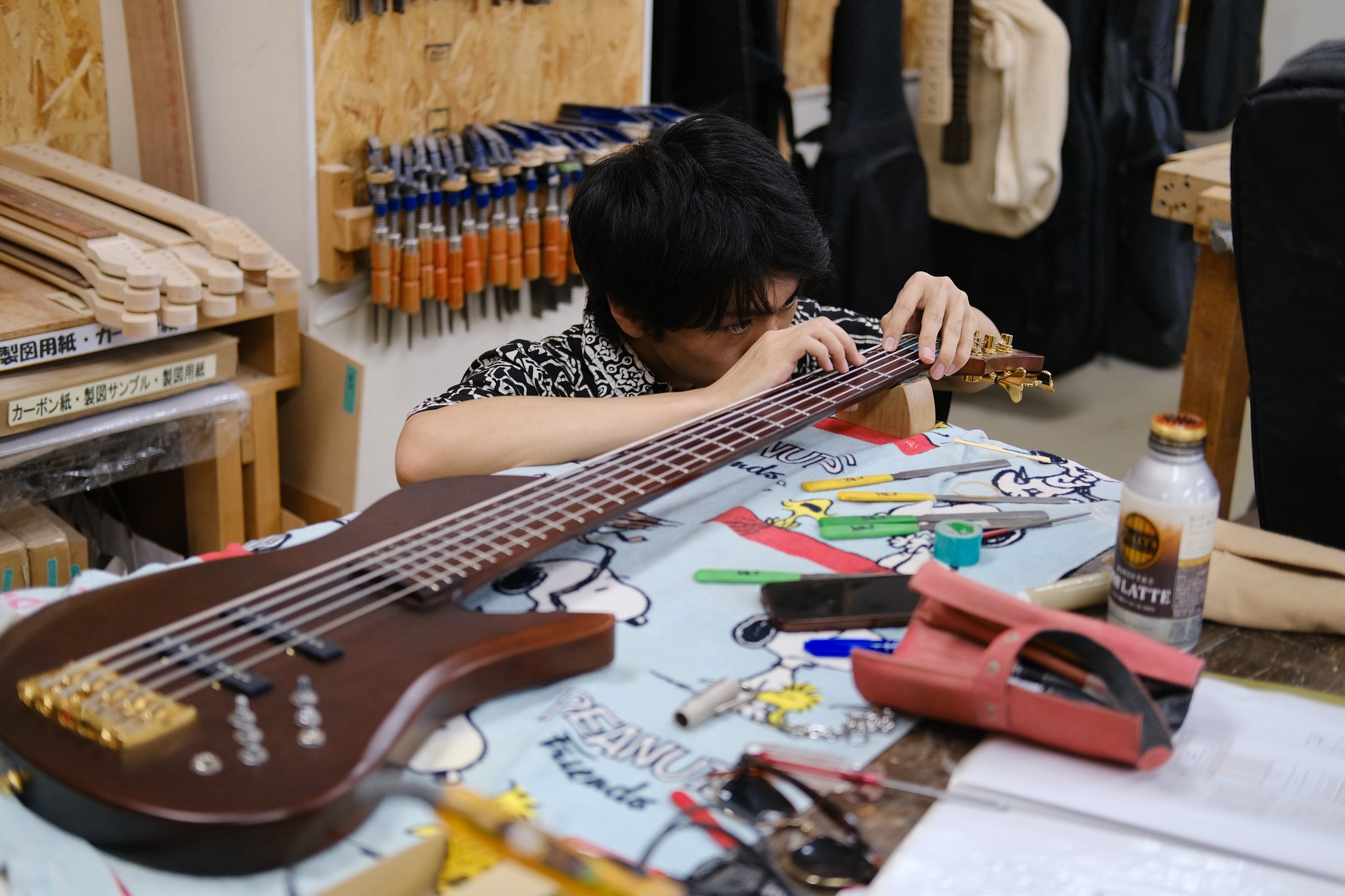 ESPギタークラフト・アカデミー東京校 on Twitter "ブラスナット調整中の3年生 ギター ギタークラフト ギター製作