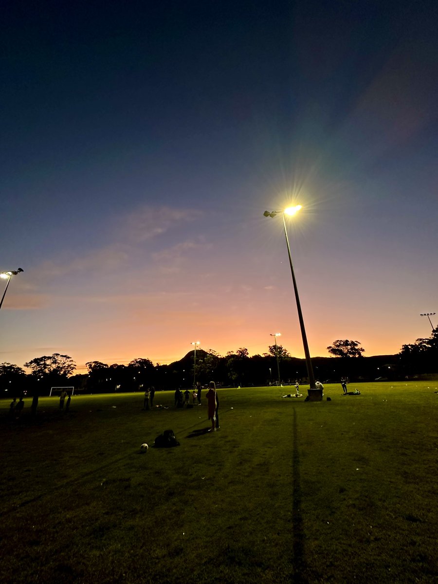 Thursday night lights over Unanderra for the under 9’s training tonight.