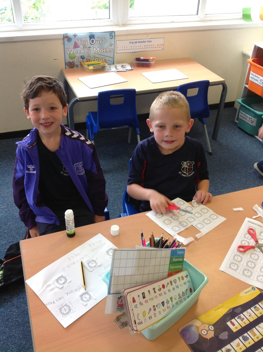 Class4KR's tweet photo. We are amazing at comparing times! ⏰🕰️ https://t.co/f0IeiF4u7h
