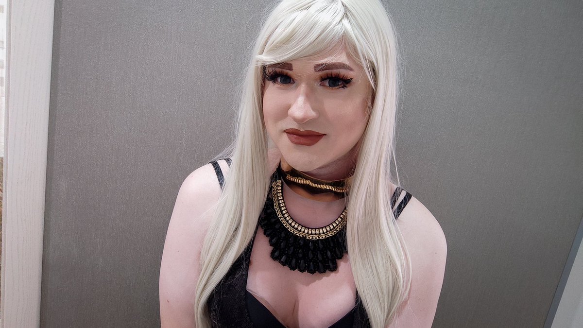AlisaXavierCD's tweet photo. #lgbt #crossdresser #boytogirl #queer #bigender https://t.co/UKhDZy4o9L