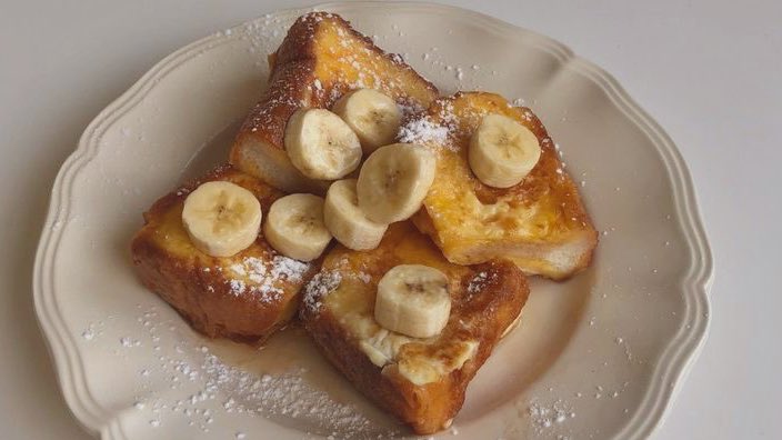malusokay's tweet photo. French toast for breakfast 🍓 https://t.co/UmYAZchztH