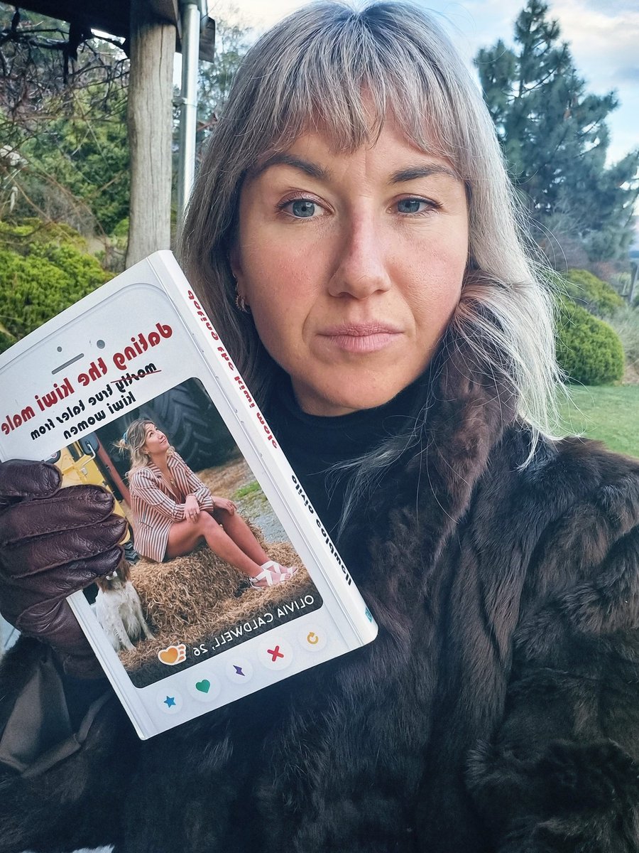 <a href="/grant_farquhar/">𝙶𝚛𝚊𝚗𝚝 𝙵𝚊𝚛𝚚𝚞𝚑𝚊𝚛</a> <a href="/CortyNC/">Courtenay ♉︎</a> I've found the book is a deterrent.  But, so is this rabbit fur coat and leather gloves. I dress with purpose. 
Could go well in silage circles!
#datingthekiwimale in all great book stores near you!
<a href="/upstartpressnz/">Upstart Press</a>