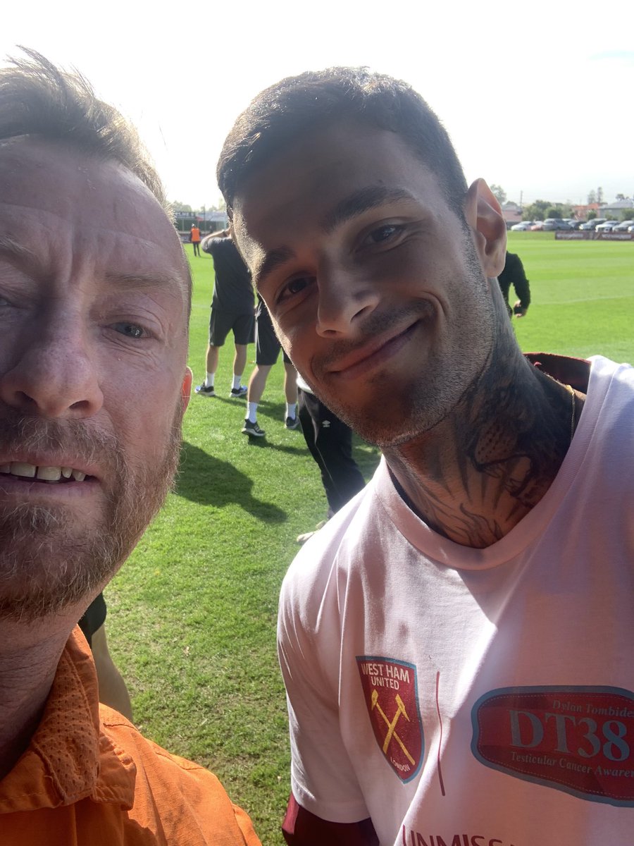 skilly66's tweet photo. Me and no11 (Gianluca Scamacca) ⚒⚒⚒👍 https://t.co/NpRiBqHp8c