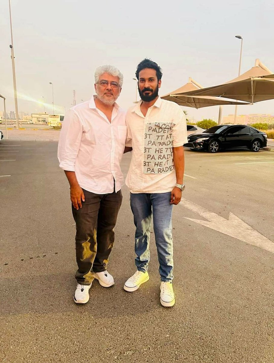 TFC_mass's tweet photo. #AjithKumar Latest Click 💥❤️

#VidaaMuyarchi #11YrsOfConquerorBILLA2 https://t.co/KMz5UOLR4w